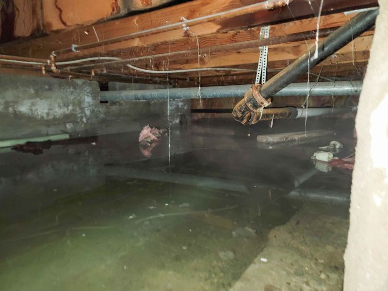 Crawlspace Waterproofing detail